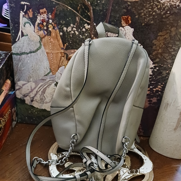 🎒Victoria Secret Urban Mini Backpack🎒 Size 7.3"×3.8"×9.7",A Fabulous Item🎁👌 - Picture 6 of 16